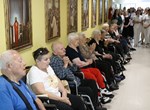 ​Biskup Radoš pohodio korisnike Caritasovog dom u Ivancu